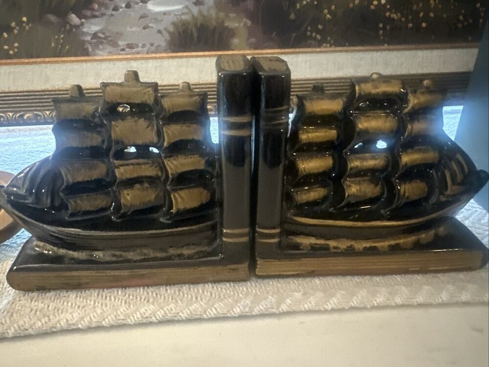 Vintage Bookends Black Gold Sail Boat Ships Ceramic Cottagecore Cabincore